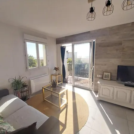 Apartamento Superbe T4, 1er Etage, 6 Couchages, Parkings, Proche
