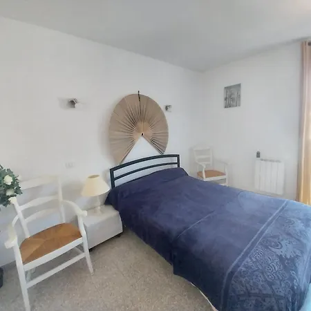 Superbe T4, 1er Etage, 6 Couchages, Parkings, Proche Appartement