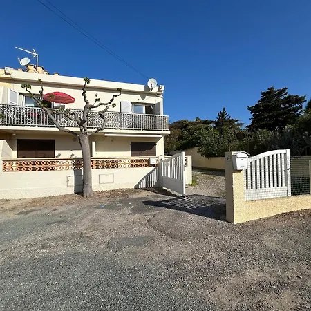 Superbe T4, 1er Etage, 6 Couchages, Parkings, Proche Appartement *